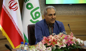 مهران مدیری با فروشگاه رفاه قرارداد همکاری منعقد کرد