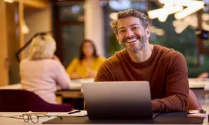 افراد بالای 40 سال چطور کار پیدا کنند؟