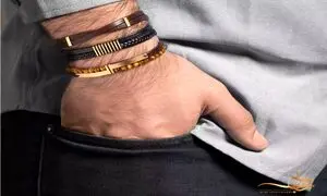 دستبند چرم و طلا مردانه؛ تلفیقی از اصالت و تجمل