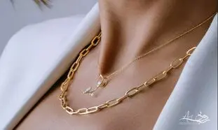 گردنبند طلا زنانه؛ تجلی ظرافت و زیبایی