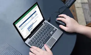 بهترین گزینه برای خرید لپ تاپ جمع و جور + قیمت