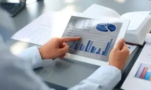 اهمیت تحلیل داده در کسب و کار چیست؟ / برگزاری بوت کمپ تحلیل داده