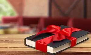 16 پیشنهاد نشر اطراف برای هدیه کتاب در نوروز ۱۴۰۴