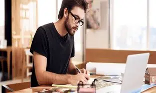 مزایای استفاده از سایت فریلنسینگ کارینو برای متخصصین و فریلنسرها