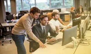 5 شغل با حقوق بالای 70 میلیون در تهران / فروردین 1404