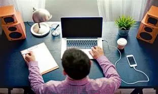 فریلنسر کیست؟