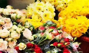 خرید و فروش لوازم سفره هفت سین در خیابان های پایتخت (گزارش تصویری)