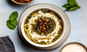 آش رشته کیلویی چند؟