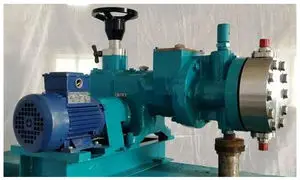 پمپ تزریق مواد شیمیایی چیست؟ کاربرد انواع پمپ تزریق