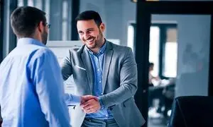 5 شغل با حقوق بالای 35 میلیون در شیراز / فروردین 1404