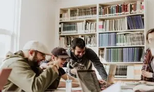 زبان نسل زد و صاحبان کسب و کارها مشترک است