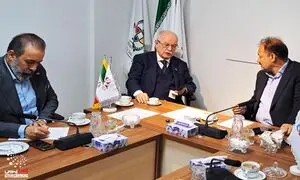 نشست فعالان صنعت پوشاک ایران با نماینده مجلس (گزارش تصویری)