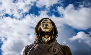وزارت امنیت داخلی آمریکا سازنده بیت کوین را می شناسد؟
