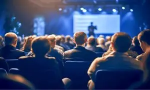 سخنرانی مدیرعامل زرپاد در سمینار بیزینس‌ سامیت