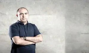 سخنرانی پشوتن پورپزشک در گردهمایی بیزینس‌ سامیت