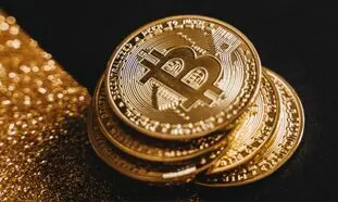 بیت کوین از طلا پیش افتاد
