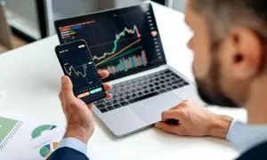 برگزاری وبینار «دنیای متفاوت نهادهای مالی» در گروه مالی شریف