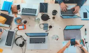 برگزاری هکاتون «کنار دیوار» با همکاری نئوکلونی
