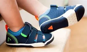 اهمیت پوشیدن کفش طبی برای کودکان