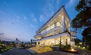 رقابت قیمت خانه های لاکچری تهران با آمریکا