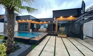 مشخصات یک ویلای لوکس کوچک