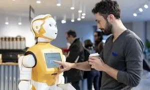 برگزاری کارگاه تخصصی آشنایی با دنیای رباتیک