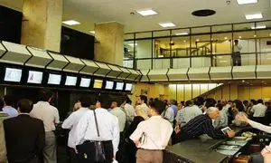 انتقاد سهامداران شستا به افت سنگین سهام این شرکت
