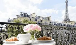 سفر به فرانسه را جور دیگر ببینید؛ از برج ایفل تا کافه‌ های دنج پاریس