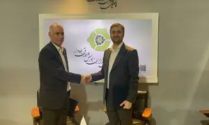 امضای توافقنامه بین کانون کارگزاران بورس و رایان هم‌ افزا