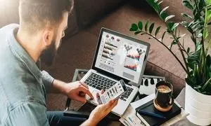 چرا یادگیری دیجیتال مارکتینگ، دیگر یک گزینه نیست، بلکه یک ضرورت است؟