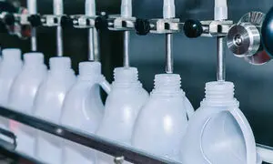 بهترین دستگاه‌های بسته‌بندی و پرکن مایعات در صنایع غذایی؛ معرفی مدل‌های پیشنهادی برند ای جی  AG