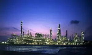 اوضاع نامناسب پالایشگاه‌ های ایران از لحاظ سوددهی