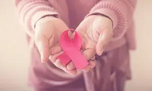 نشانه‌های غیرعادی در سینه