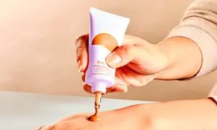 بهترین ضدآفتاب رنگی برای پوست چرب کدام است؟
