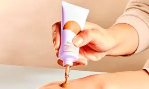 بهترین ضدآفتاب رنگی برای پوست چرب کدام است؟