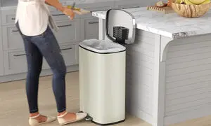 کدام سایز کیسه زباله برای آشپزخانه مناسب است؟