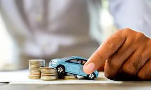قیمت روز خودرو؛ معیاری حیاتی برای تصمیم‌ گيری در خرید و فروش خودرو