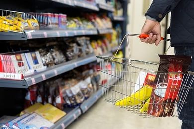 همکاری ازکی وام و دیلی مارکت برای خرید اقساطی کالاهای ضروری