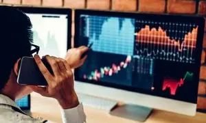 ریزش سنگین شاخص کل بورس