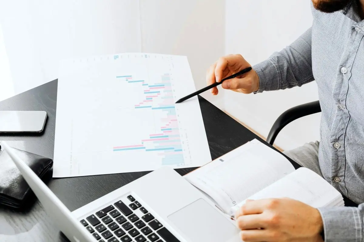 نقش یکپارچه سازی سیستم ها در بهبود عملکرد فروشگاه های اینترنتی