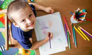 برگزاری ورکشاپ نوروزی درسون برای کودکان فارسی‌ زبان