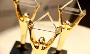 کسب ۵ تندیس جهانی توسط بانک سامان