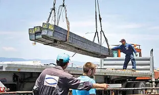 شرایط اقتصادی فعلی فضای صادرات فولاد را مهیا کرده است