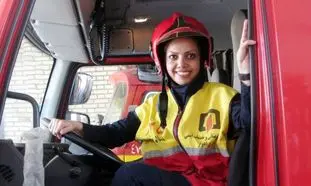 سد ورود زنان به حرفه آتش نشانی شکست