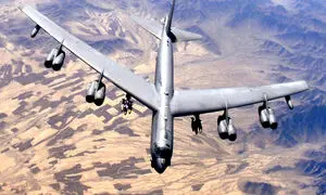 سامانه های دفاع هوایی روسیه در کمین بمب‌افکن‌های B-52 آمریکایی