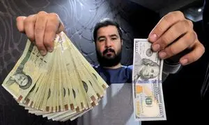 ایست موقت قیمت دلار در مرز 23000 تومان