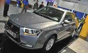 پیش فروش دنا پلاس ، پژو 207 و  چهار محصول دیگر ایران خودرو کلید خورد