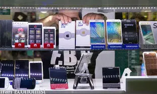 ارزان ترین و گران ترین گوشی ها با صفحه نمایش بزرگ در بازار چند؟