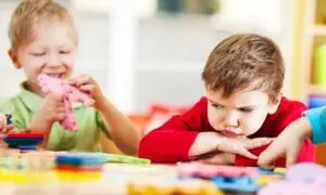 چرا پکس برای کودکان با اختلال طیف اُتیسم موثر است؟