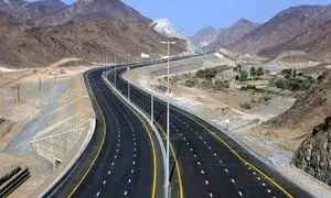 توسعه شبکه آزادراهی، اصلی مهم در توسعه ارتباط جاده‌ای کشور